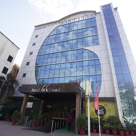 Hotel Avn Grand Ranchi Bagian luar foto