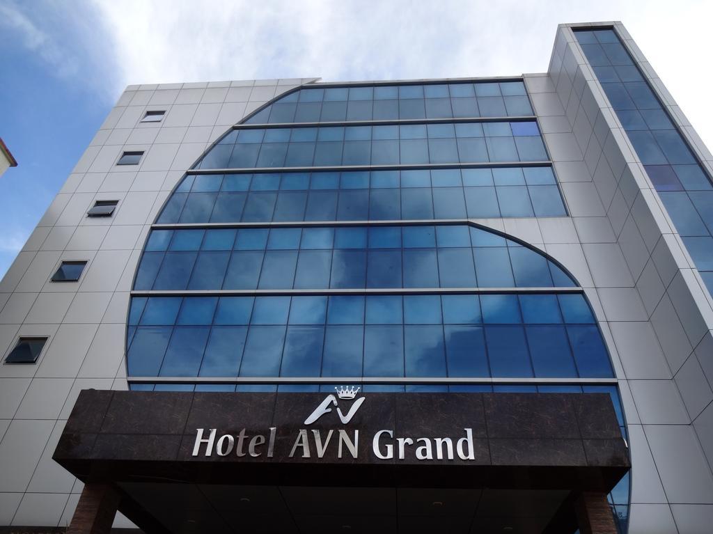 Hotel Avn Grand Ranchi Bagian luar foto