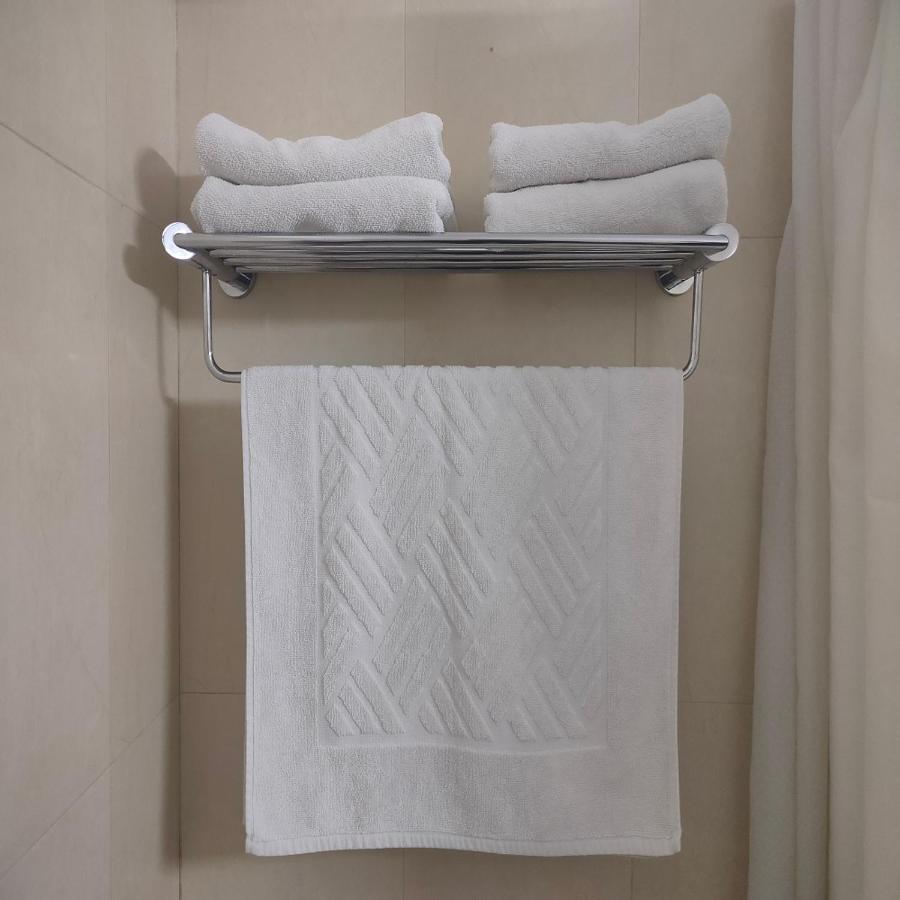 Hotel Avn Grand Ranchi Bagian luar foto